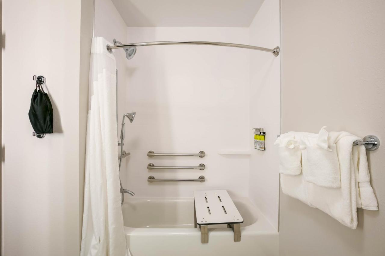 Holiday Inn Express & Suites Jacksonville - Town Center By Ihg Kültér fotó