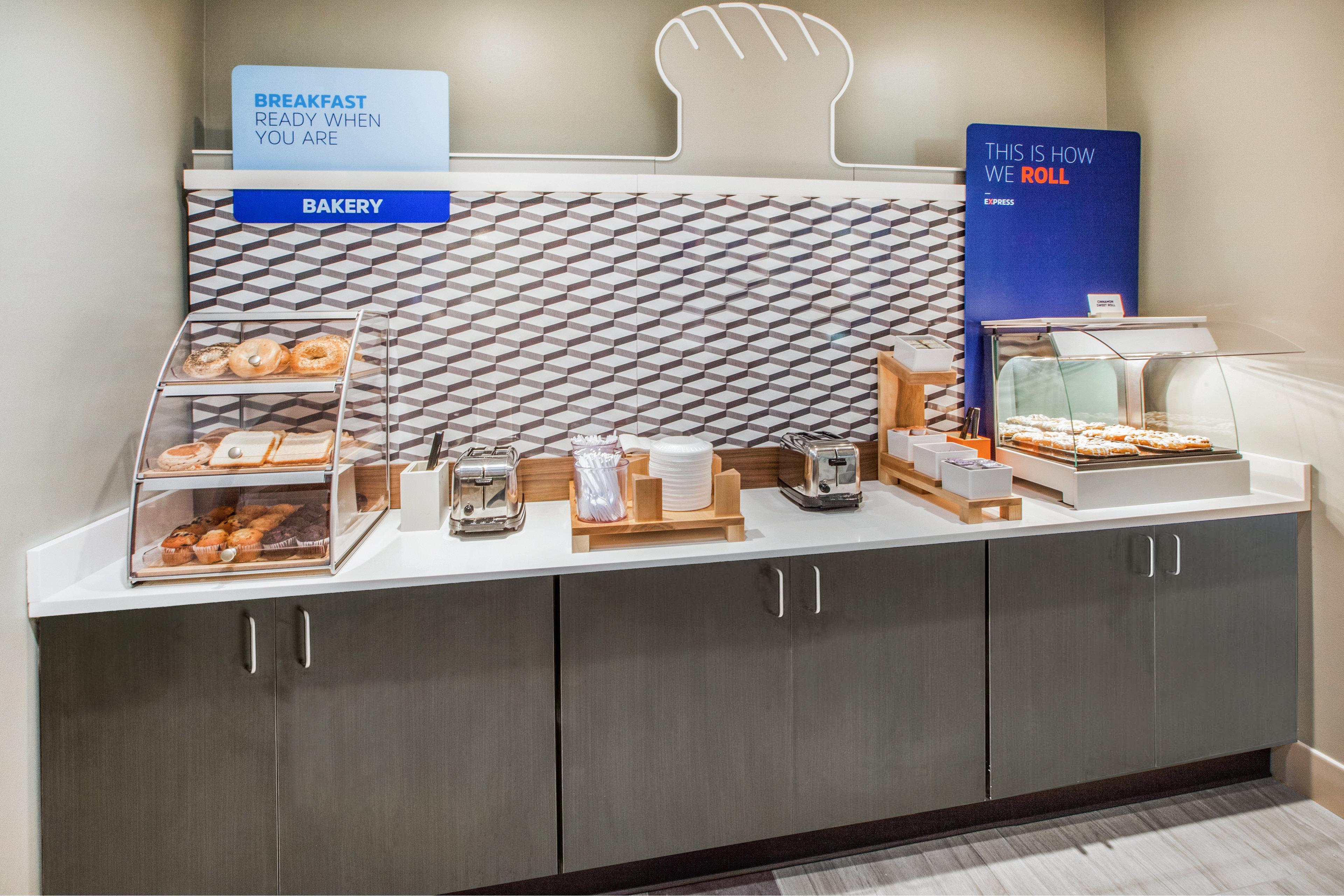 Holiday Inn Express & Suites Jacksonville - Town Center By Ihg Kültér fotó