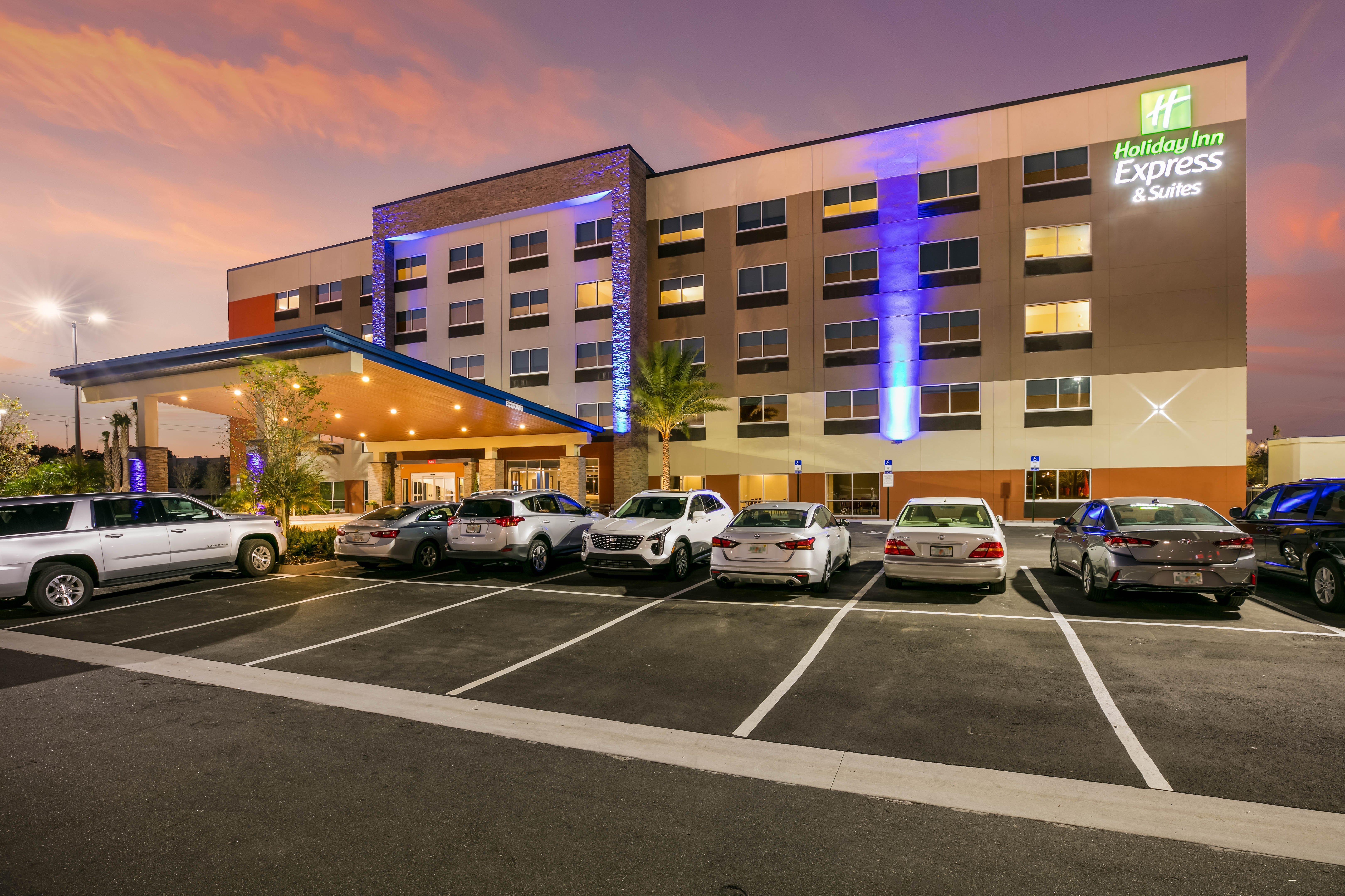 Holiday Inn Express & Suites Jacksonville - Town Center By Ihg Kültér fotó