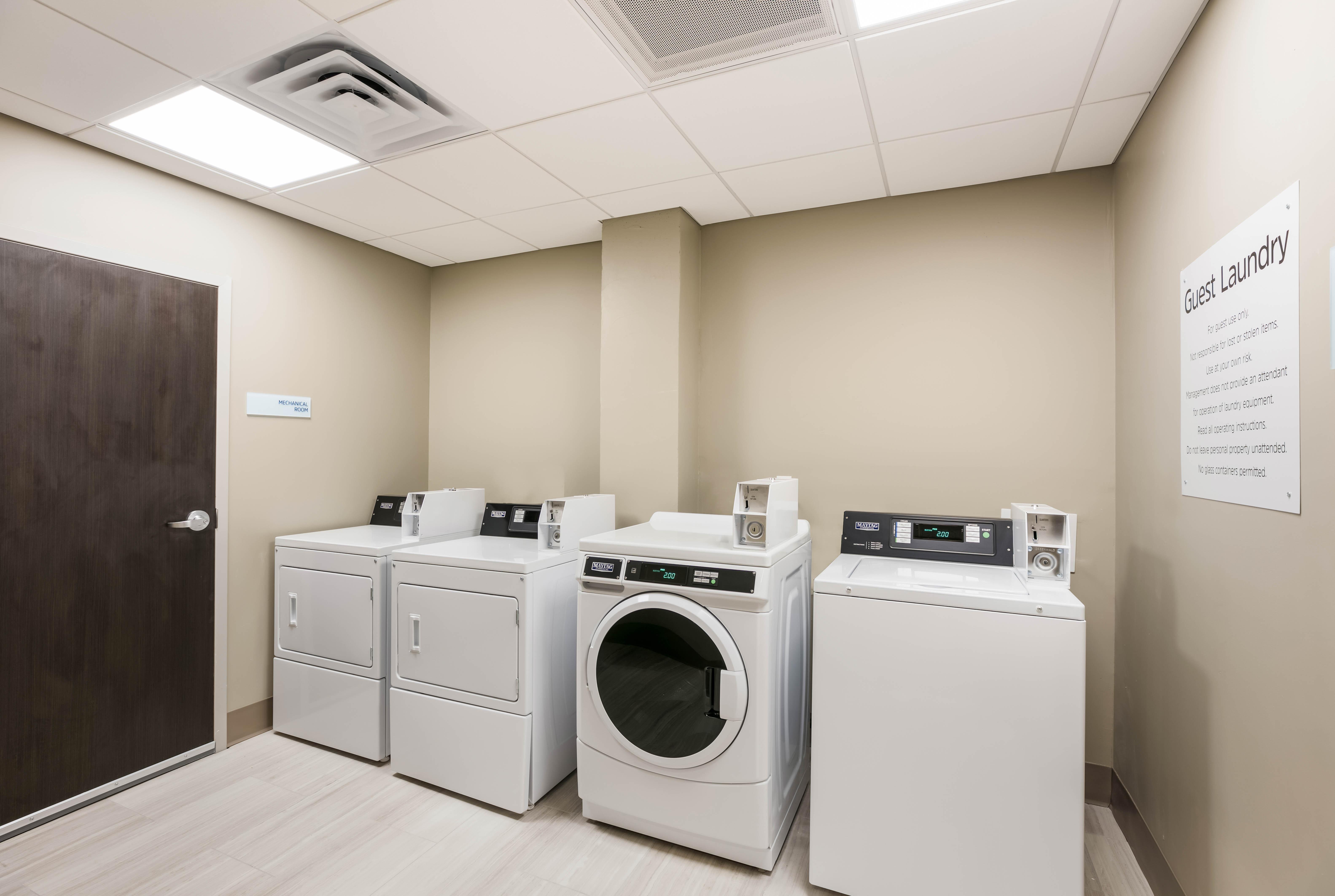 Holiday Inn Express & Suites Jacksonville - Town Center By Ihg Kültér fotó